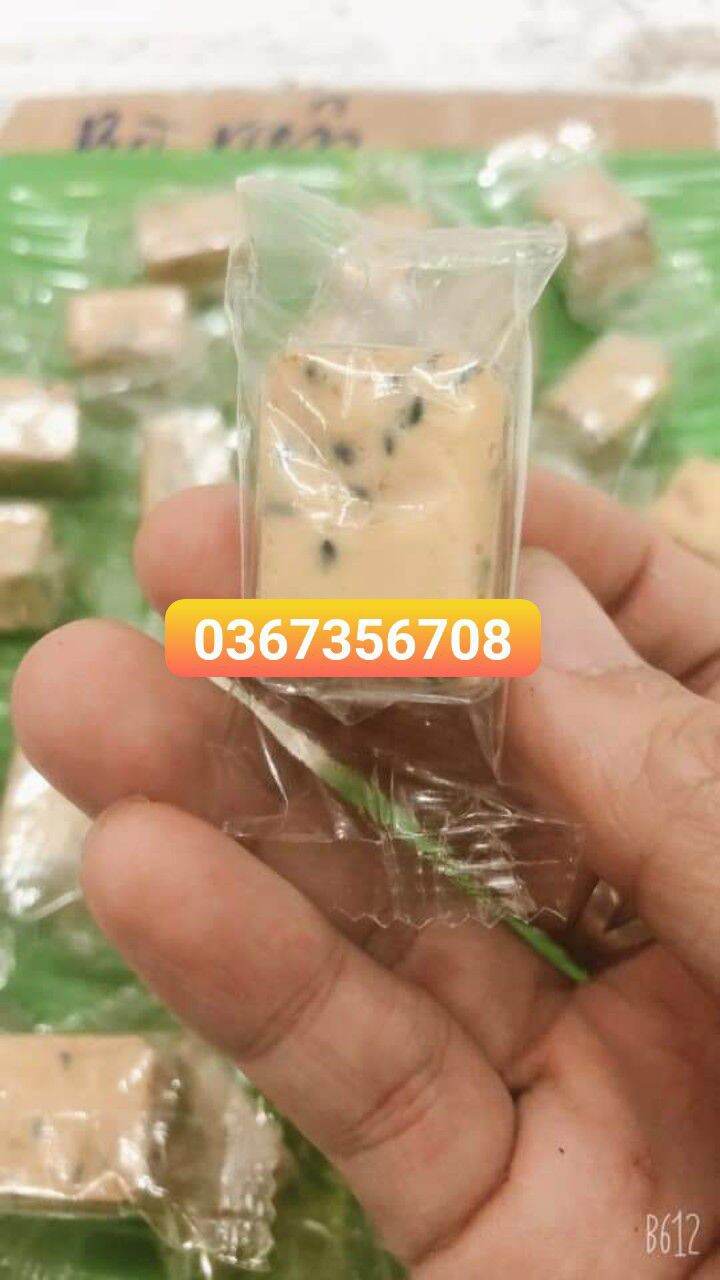 Kẹo dừa sáp mè đen đậu phộng 100g