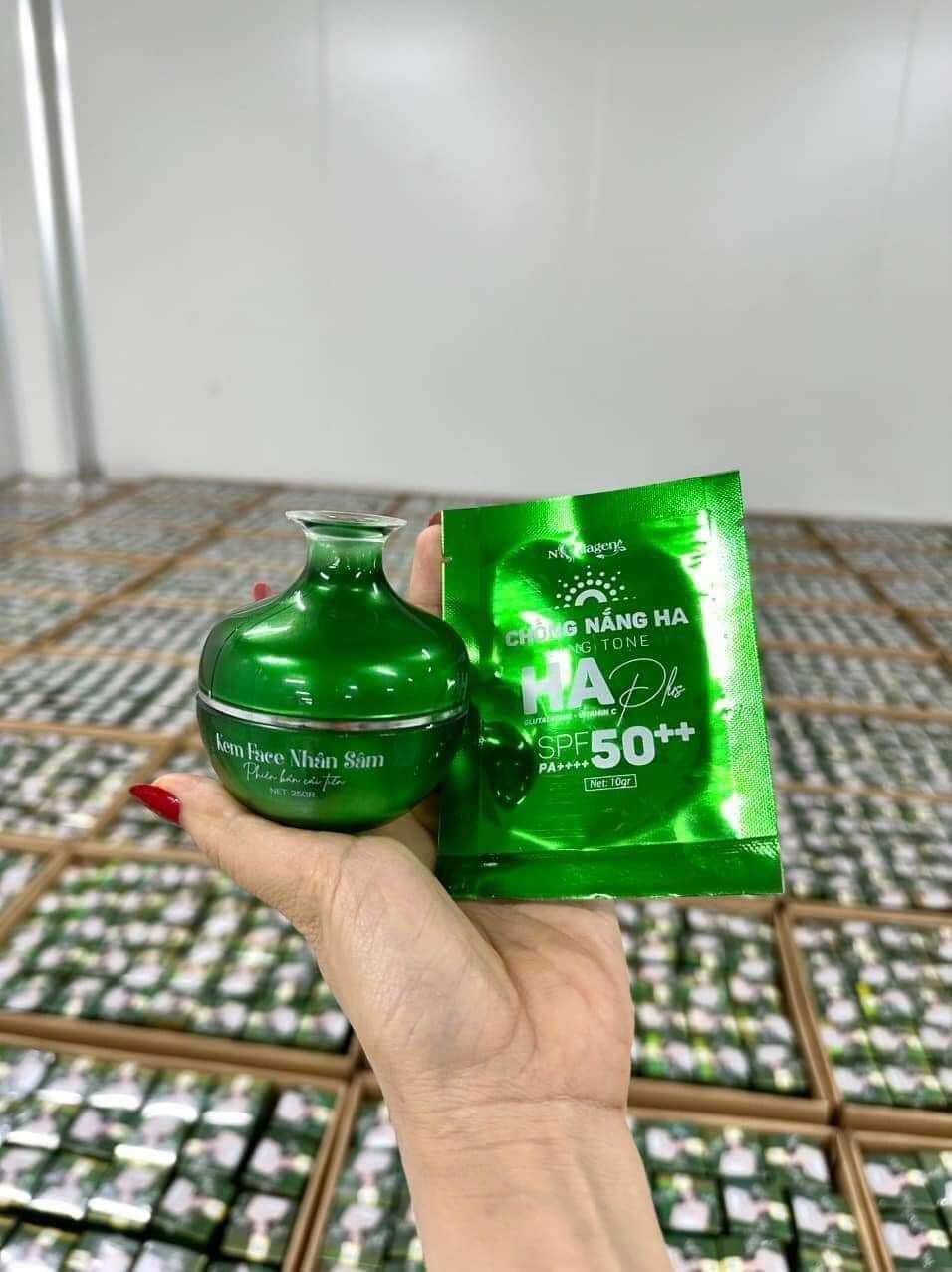 (TẶNG KÈM GÓI CHỐNG NẮNG)KEM FACE NHÂN SÂM XANH  N_COLAGEN