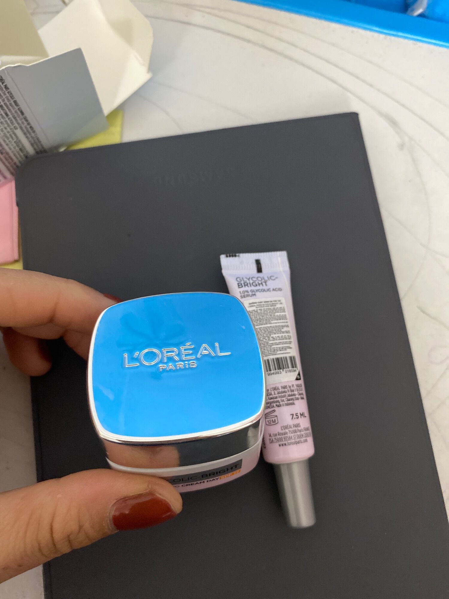 bộ sản phẩm chăm sóc da Lo'real Glycolic Bright kem dưỡng+ serum (gift)