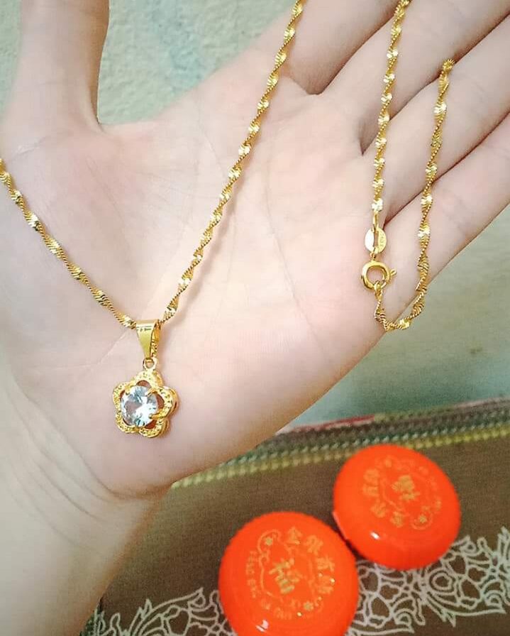 Dây chuyền mẫu mã đẹp sắc nét thiết kế cầu kỳ y như vàng non