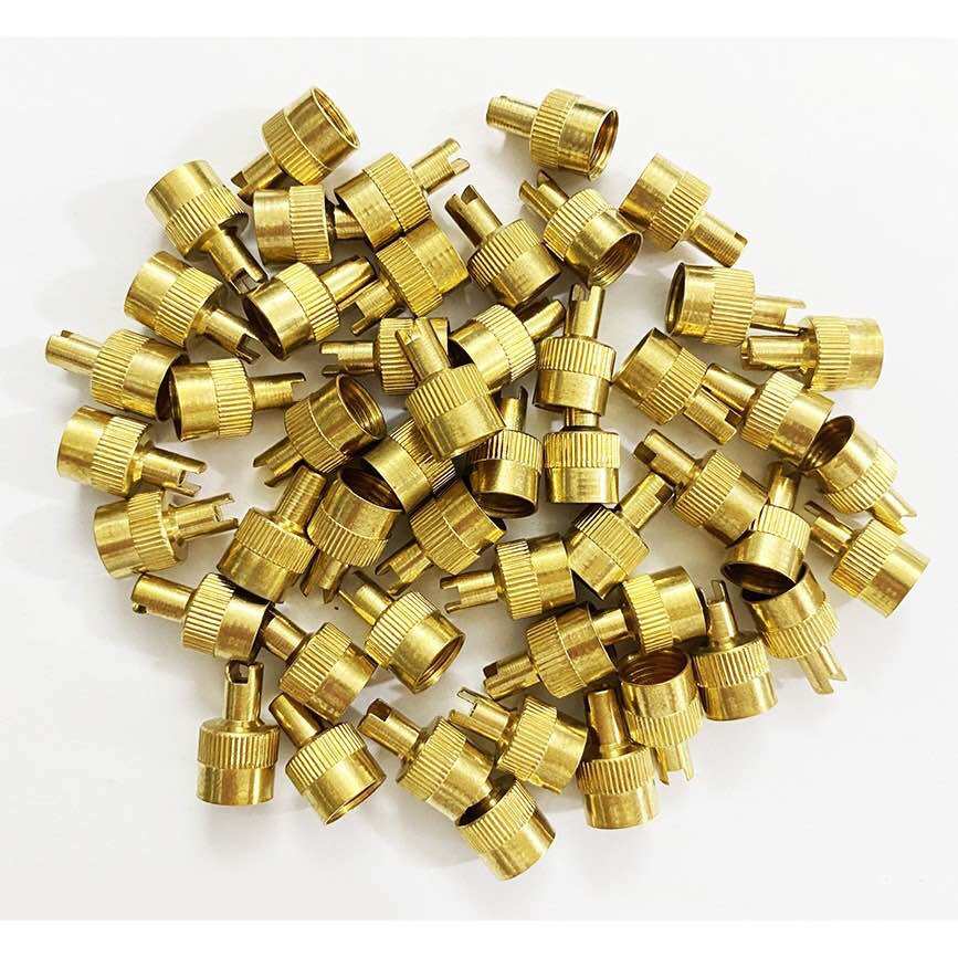 5 chiếc đầu bịt van bằng đồng có rãnh dùng cho vam ô tô, van xe máy , nắp vam lốp , nắp chống bụi, xì hơi ...