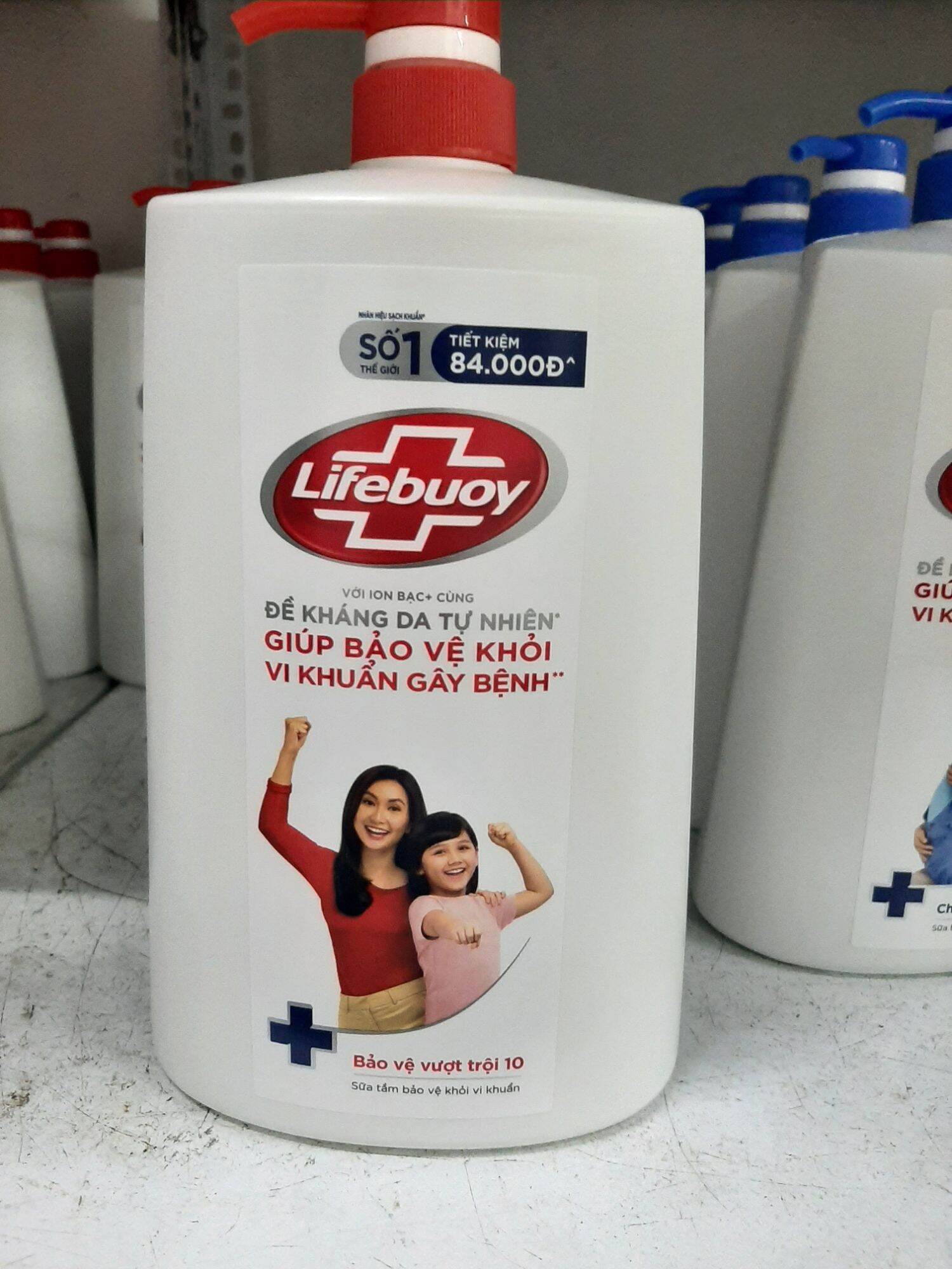 Sữa tắm lifebuoy 1,1kg ( có sẵn 2 màu )