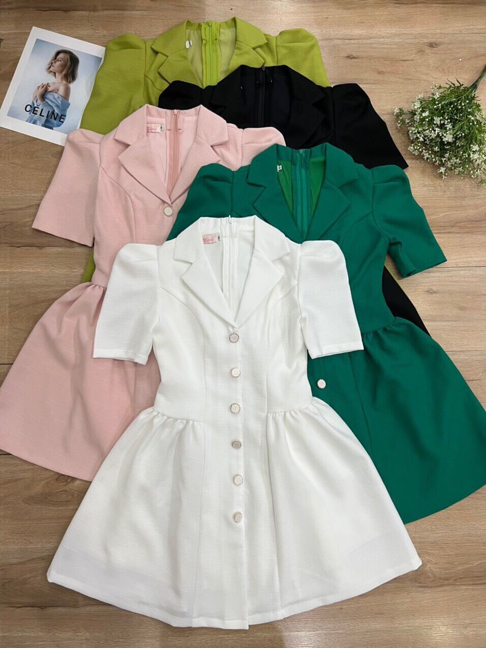 Đầm Cổ Vest Nút