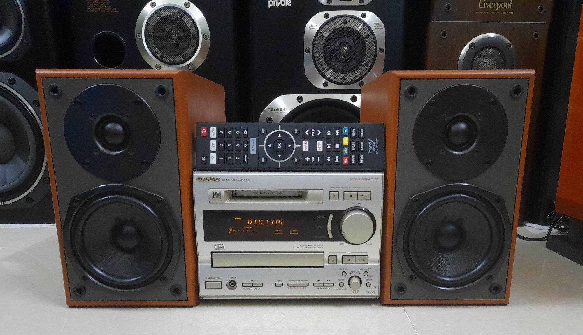 Bộ onkyo v3; đẹp long lanh.chất âm hay.kn.dt.tv.mt.giai mã .am.fm.