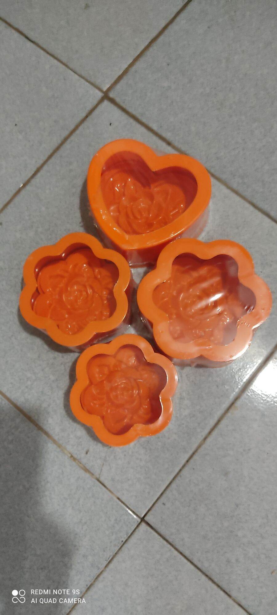 khuôn xôi hoa có 4 cỡ size lựa chọn