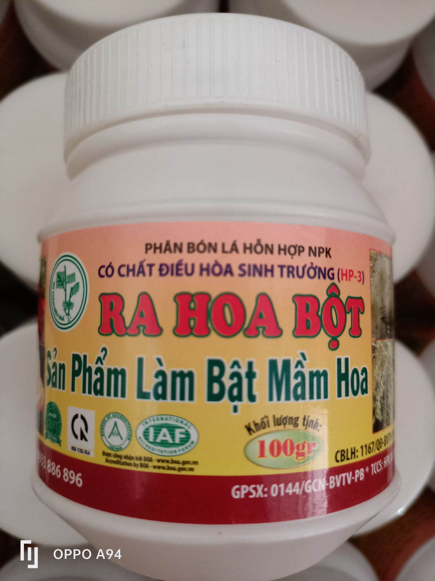 4 lọ Ra hoa bột