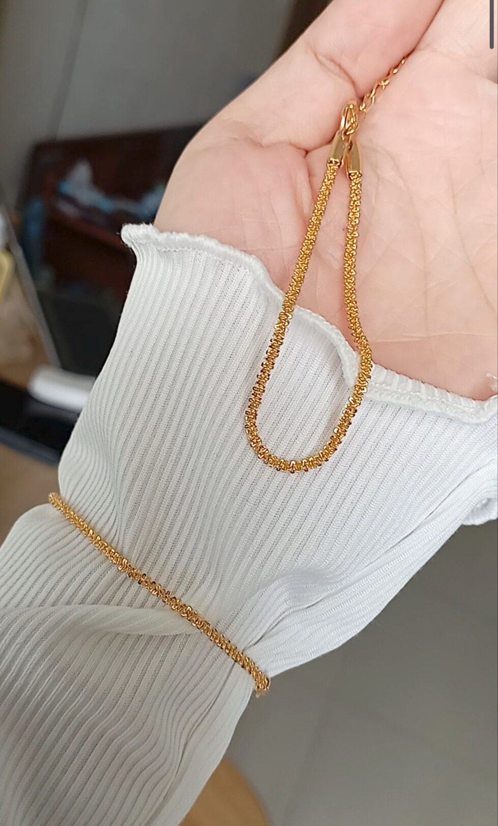 LẮC TAY TITAN BÍNH XOẮN