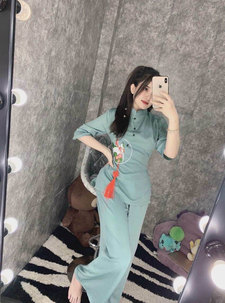 Đồ lam đi chùa - mẫu nữ lua thêu ngọc bội cao cấp