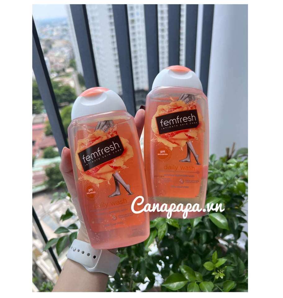 Dung dịch vệ sinh femfresh daily intimate wash 250ml