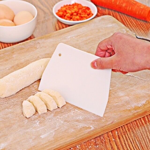 Miếng chà láng + cắt + vét bột
