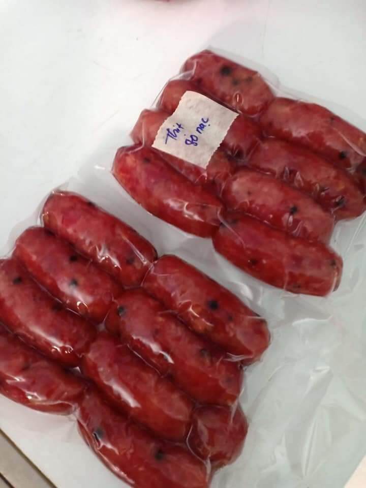 lạp xưởng