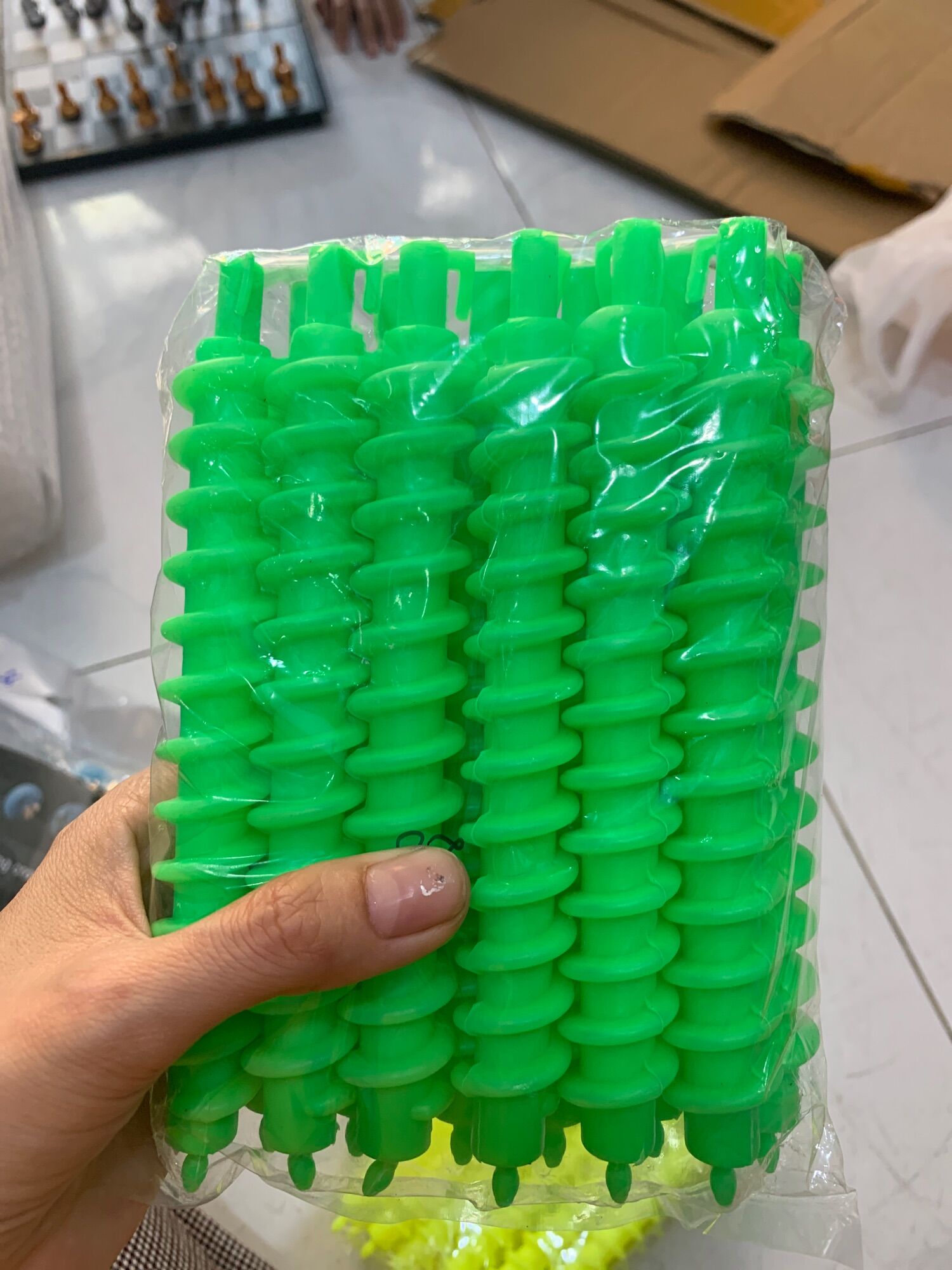 Trục uốn lạnh xù mì tôm gồm 12 cây