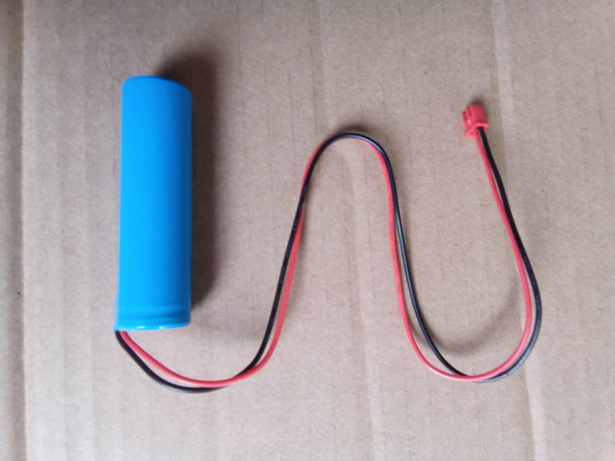 Pin sạc 3.7 v 5800mmA