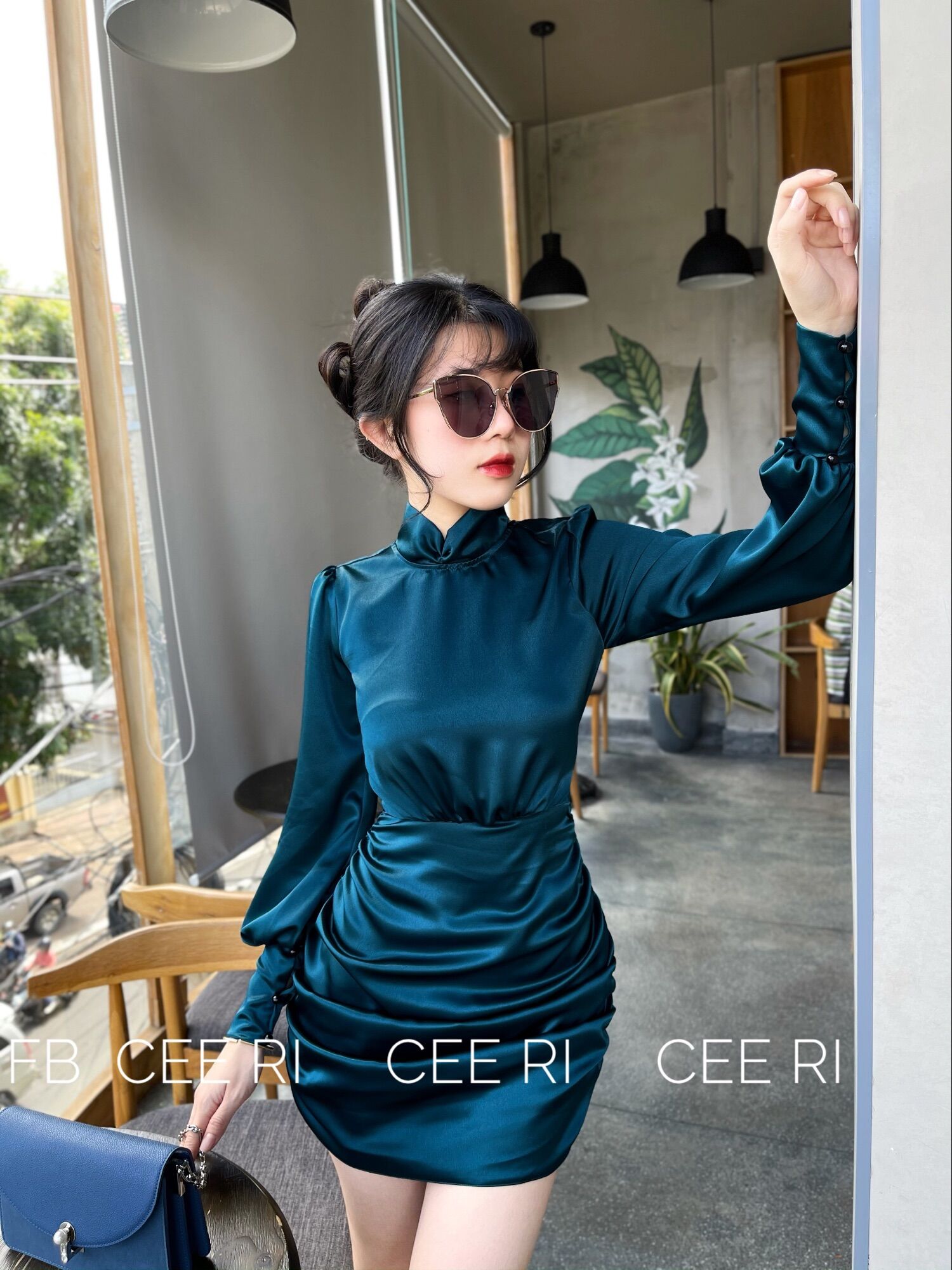 Váy body lụa