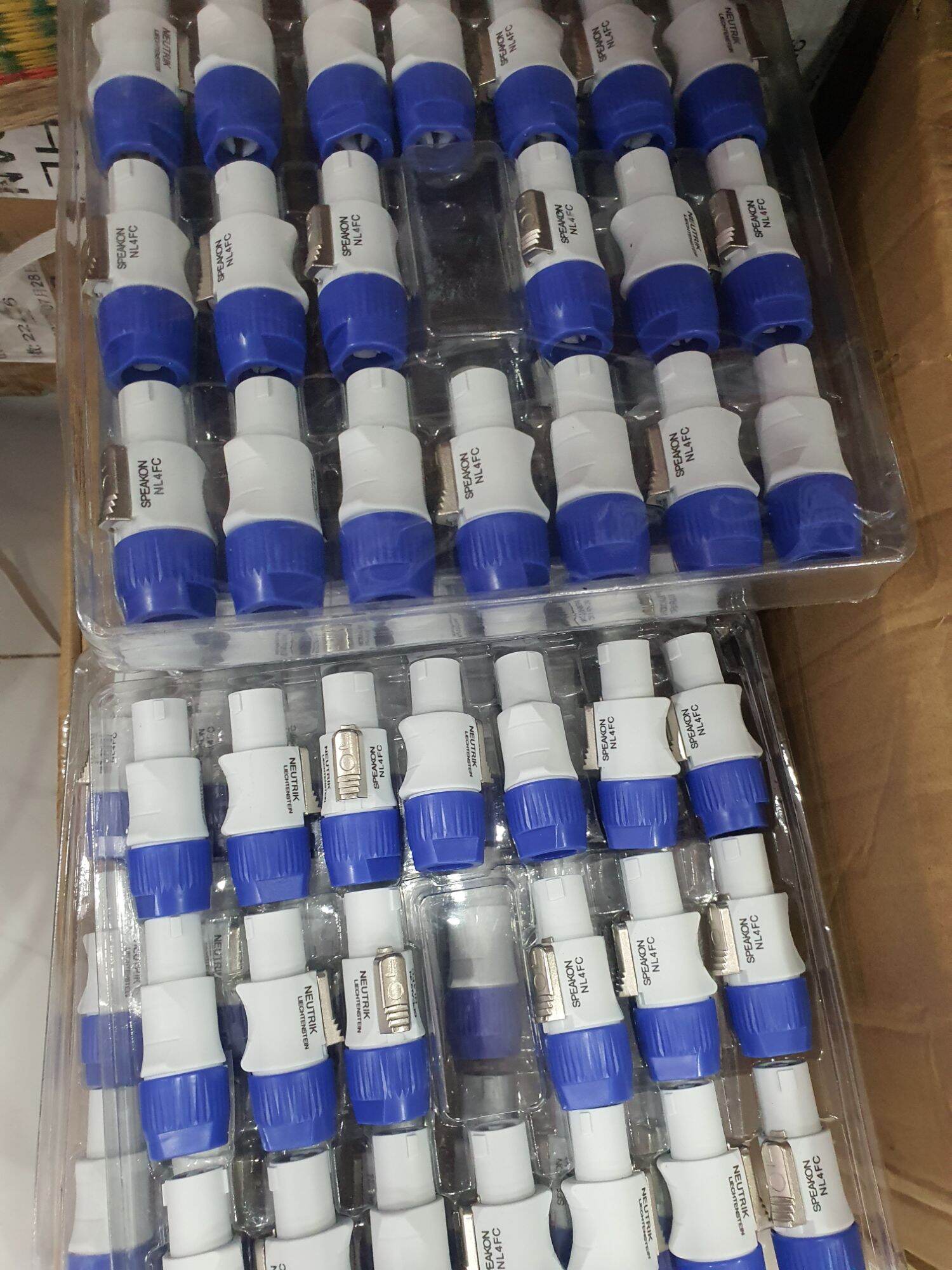 Jack loa neutrik 4 pin