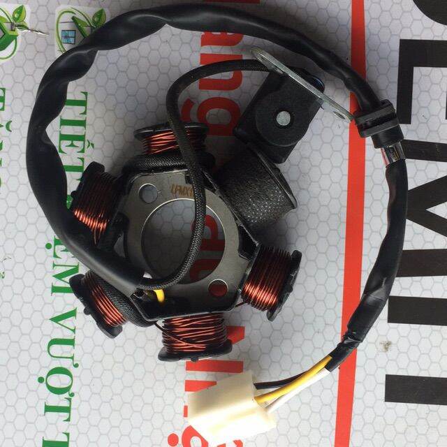 Cuộn điện xe Honda dream Việt /wave anpha cũ /máy phát điện hondaSản phẩm lắp ráp theo xe với dây cuốn bằng đồng nguyên chất cho nguồn điện ổn định ,độ bền cao ,thích hợp lắp cho các dòng xe Honda sử dụng bộ điện 6 cuộn như dream Việt