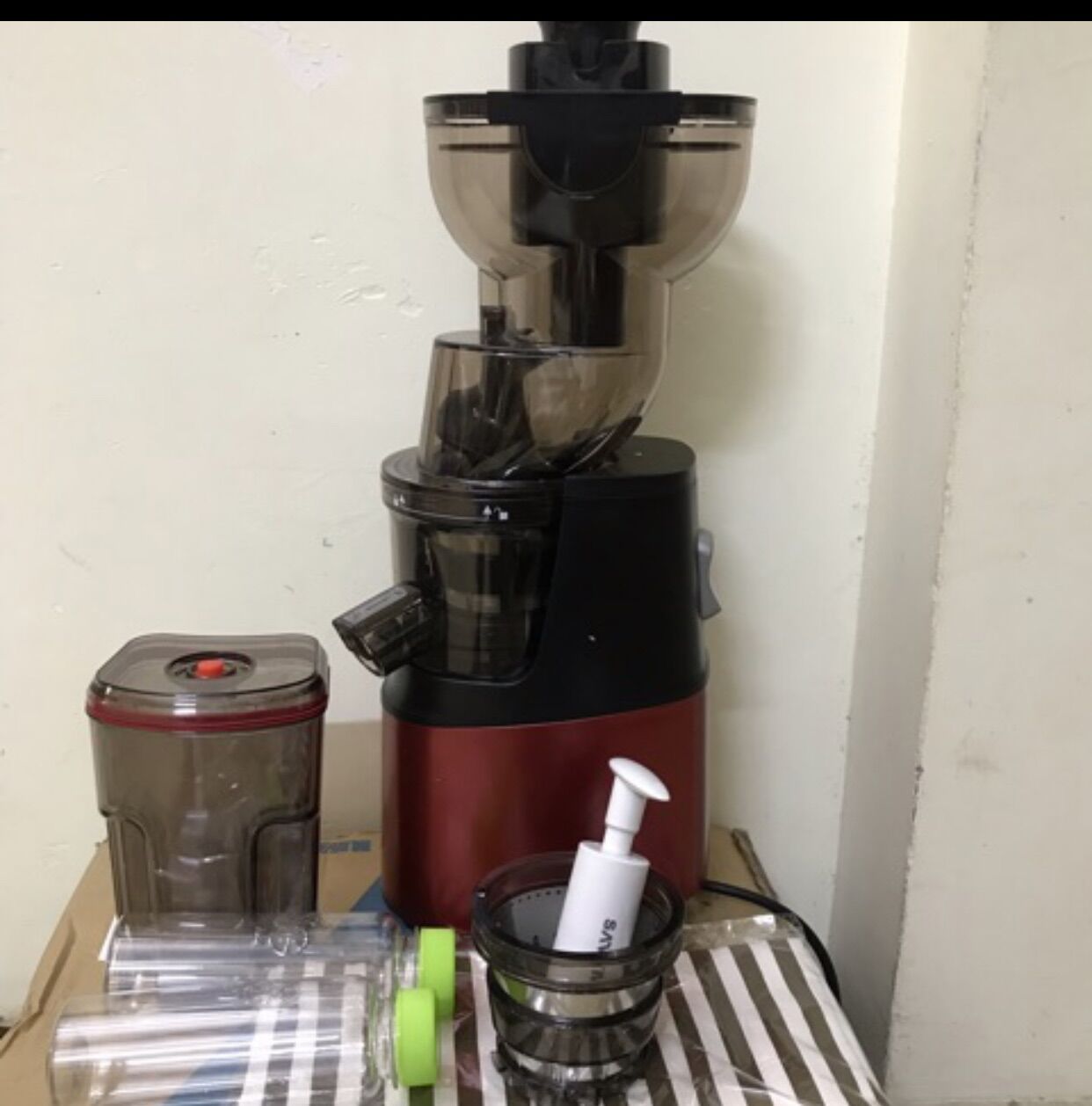 MÁY ÉP CHẬM HÃNG SATVM JE 35 CÔNG NGHIỆP 250W