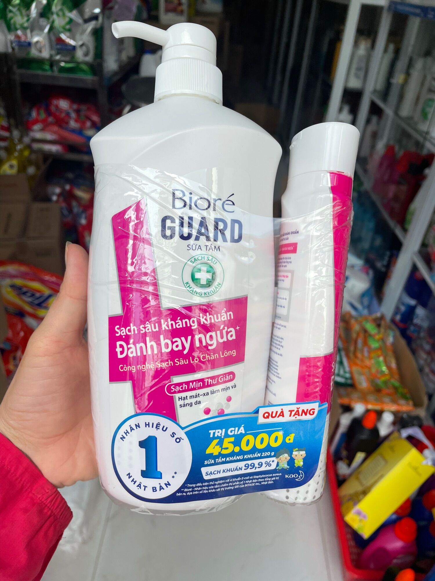 SỮA TẮM KHÁNG KHUẨN BODY  MỊN THƯ GIÃN