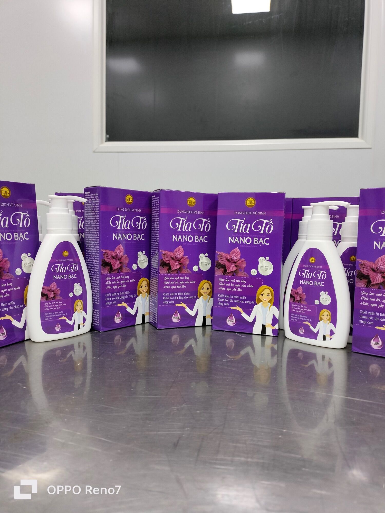 Dung dịch vệ sinh Tía Tô Nano bạc