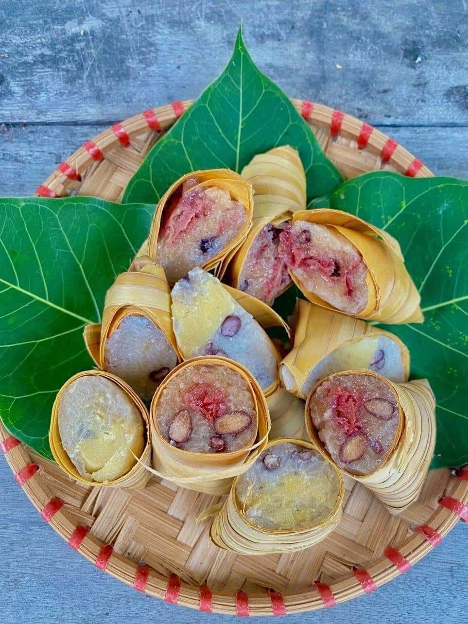 Bánh lá dừa nhân đậu/chuối 10 bánh (chỉ ship HCM)