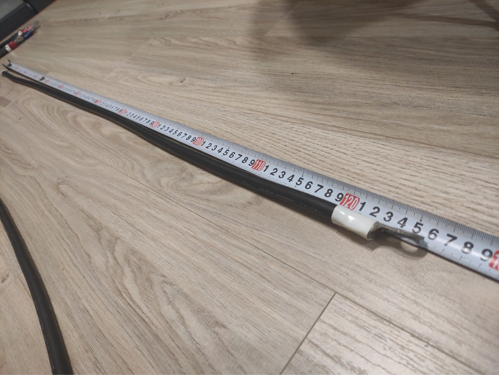 Dây Cáp Đồng Hi.Ta.Chi M25 Làm Máy Hàn Cell ( 1 Sợi )