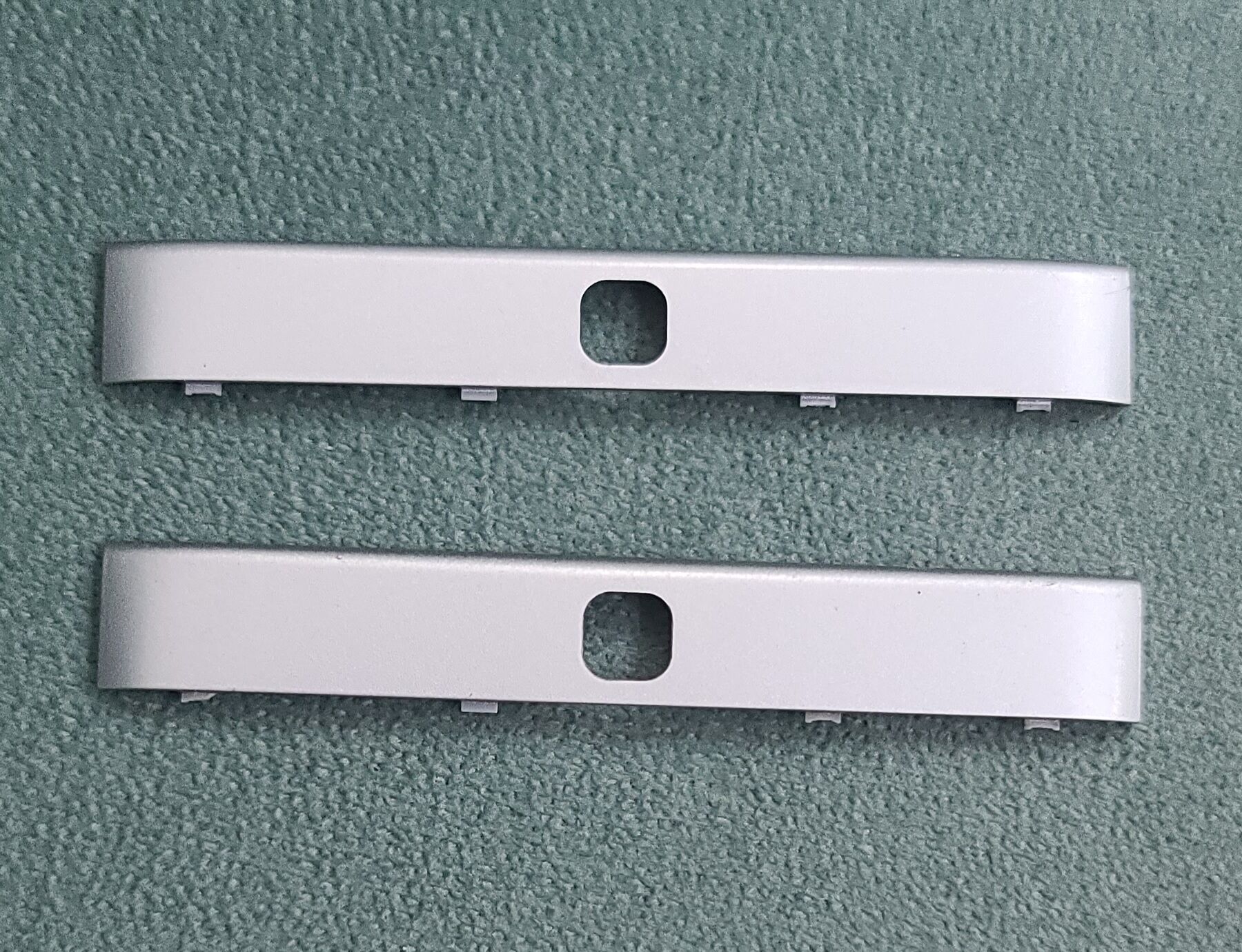 Nắp đậy khay sim pasport silver