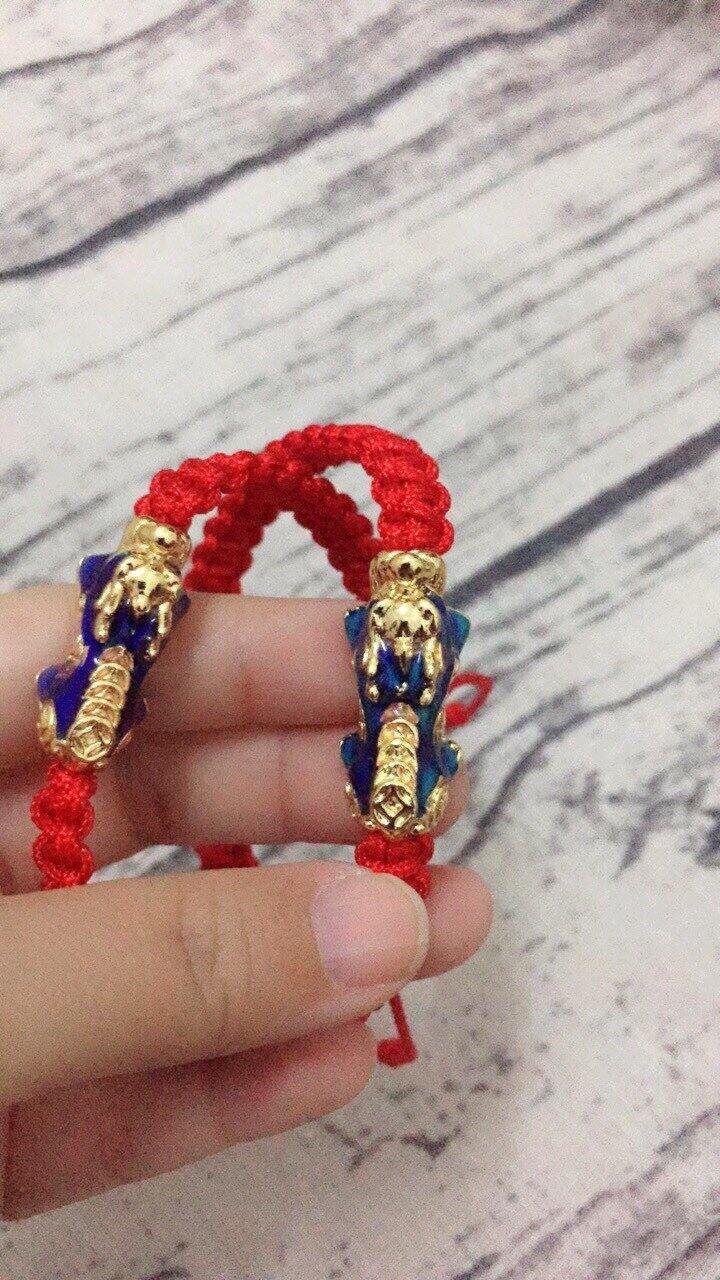 Vòng đeo tay phong thủy tỳ hưu đổi màu