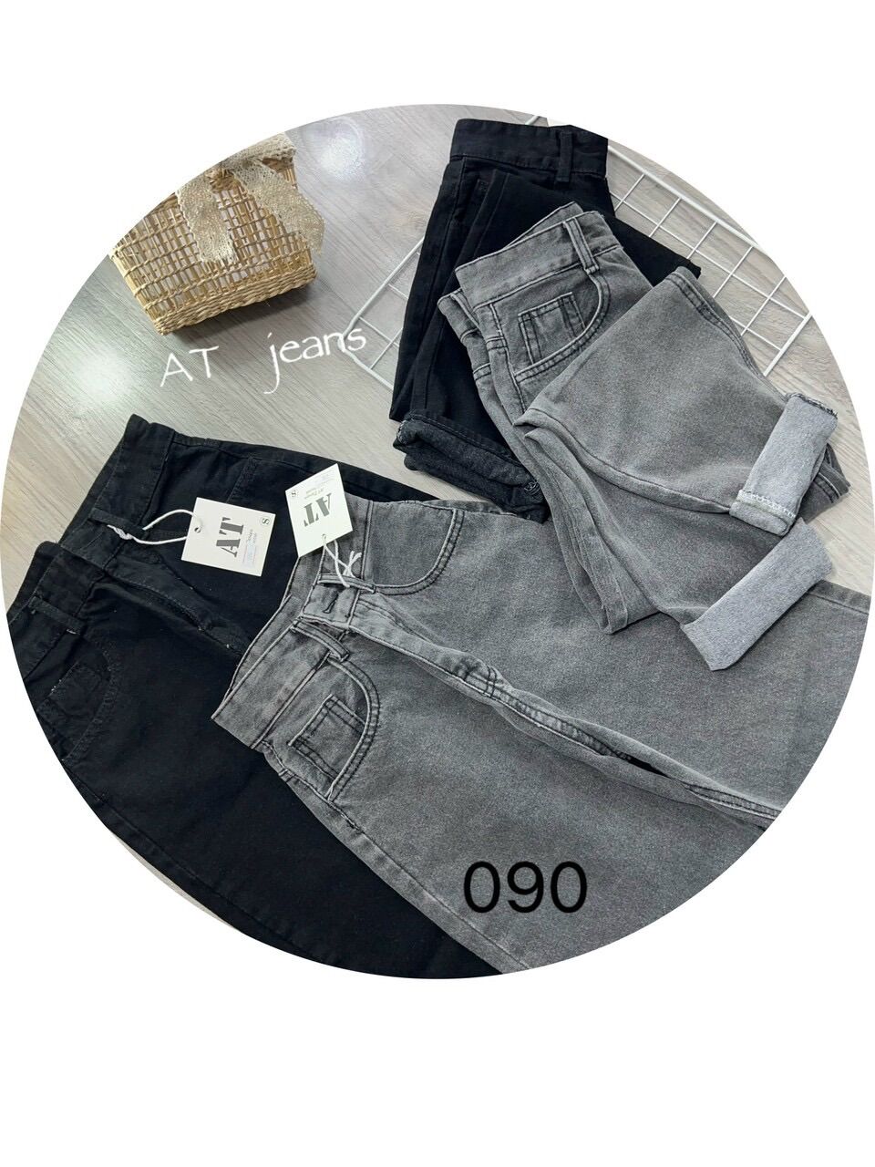 Set baggy jeans lưng cao trơn + crop cổ bẻ sọc