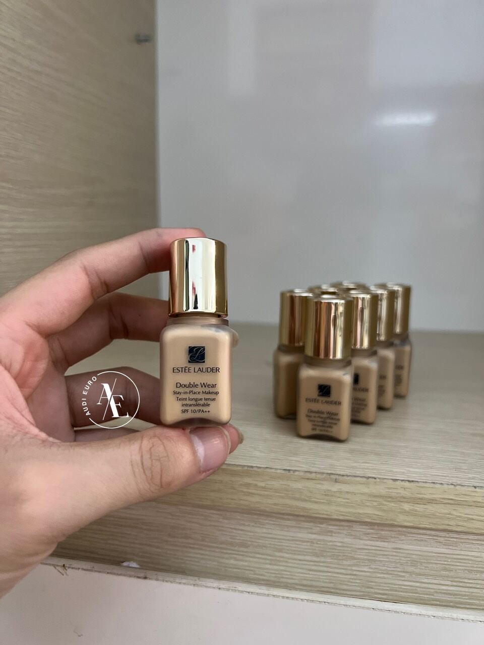 KEM NỀN ESTEE LAUDER