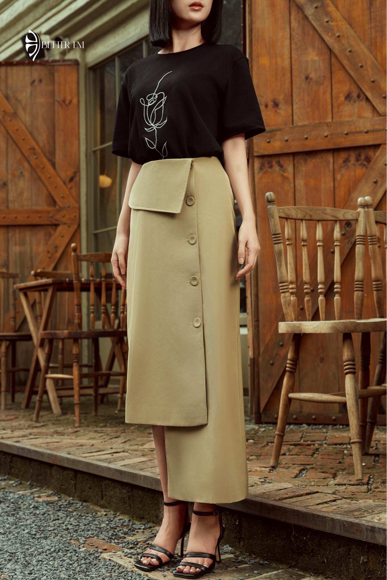 [Better EM] Chân váy midi xẻ tà trước - A12823