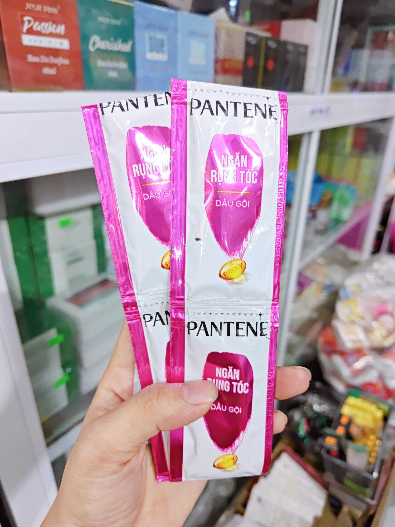 Dây 1o gói dầu gội đầu pantene ngăn rụng tóc