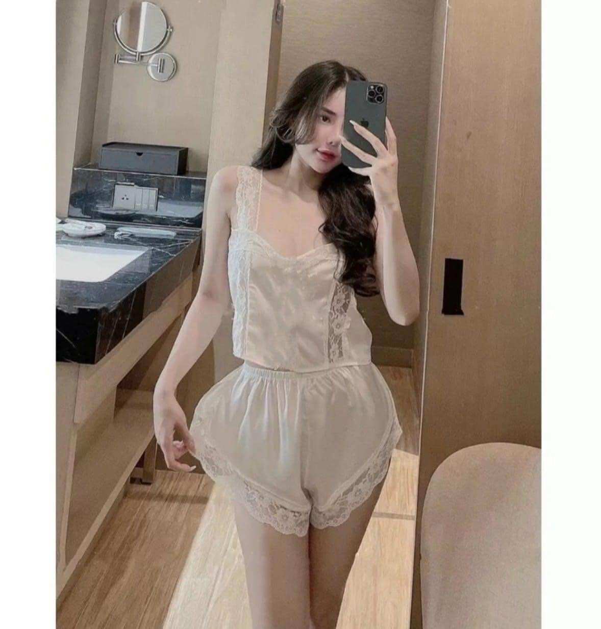 Đồ ngủ sexy hở lưng gợi cảm set bộ phi lụa phối ren trắng size dưới 58kg