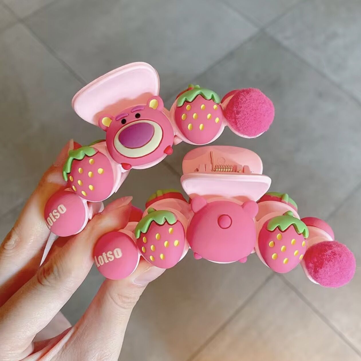 KẸP TÓC GẤU DÂU LOTSO