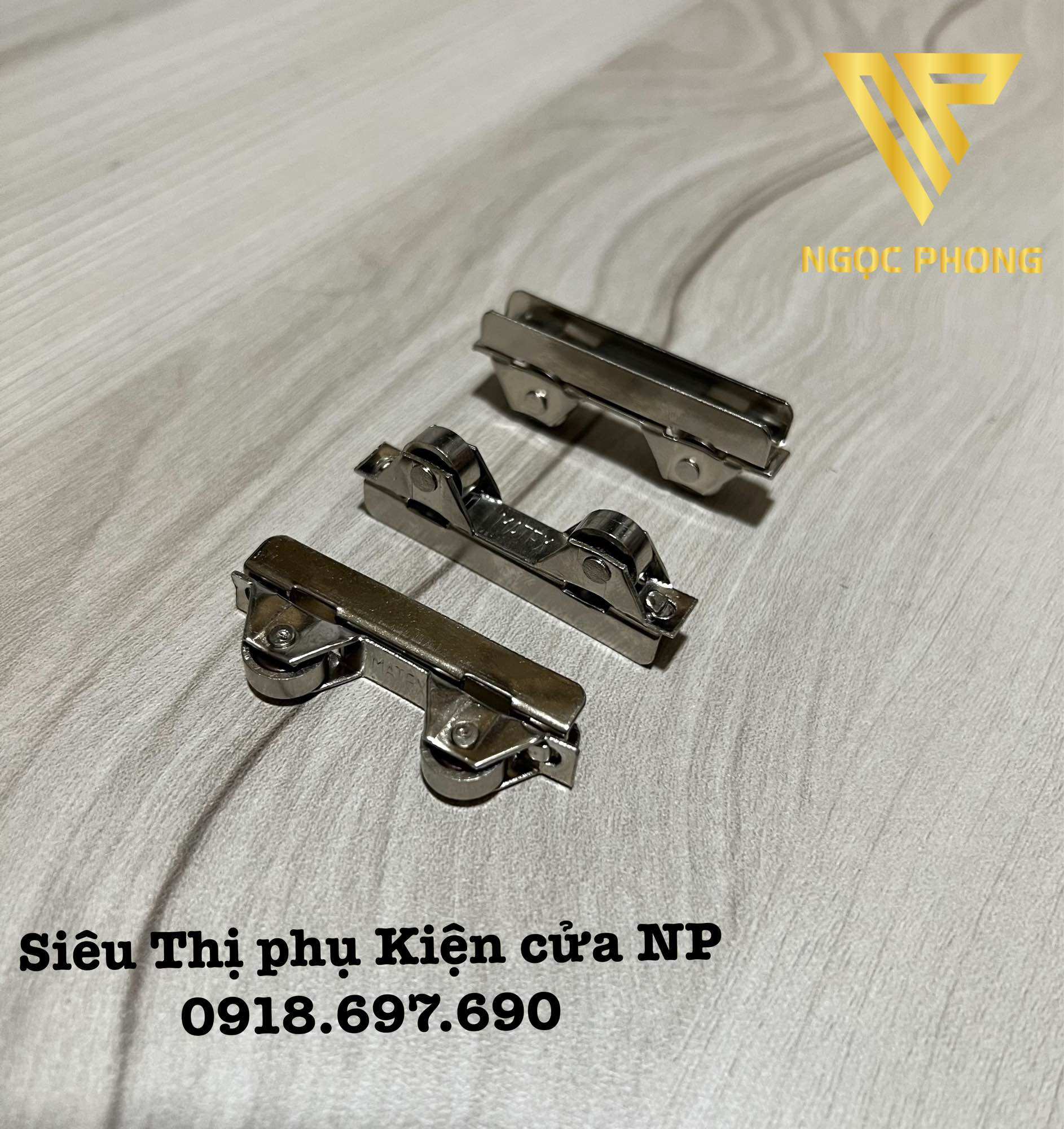 [ 5 cái ] Bánh xe đôi tủ kính lùa 3-5mm