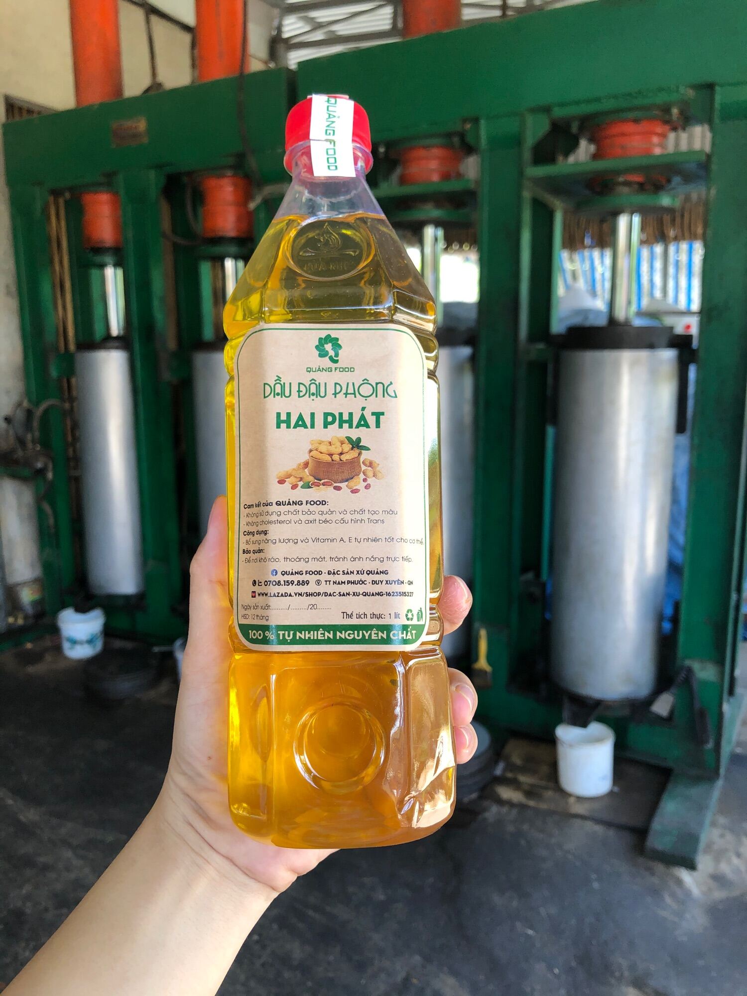 Dầu ăn nguyên chất - dầu đậu phộng nguyên chất ép truyền thống Quảng Nam