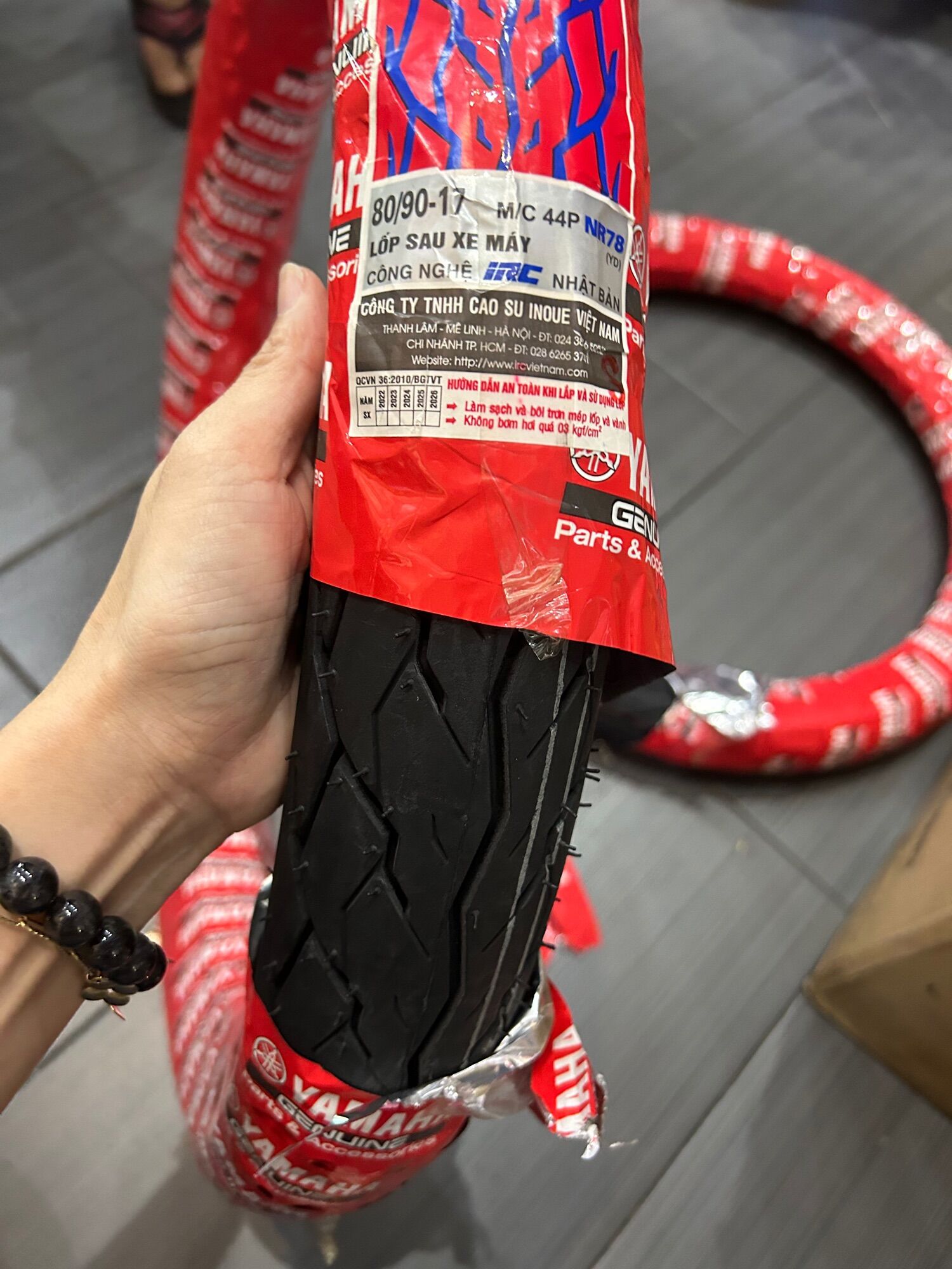Vỏ xe Ex nhỏ 2006 đến 2010 gai zin
