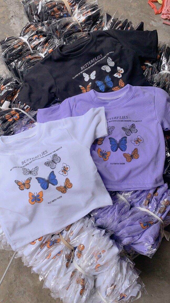 [HCM]Áo croptop con bướm xuân