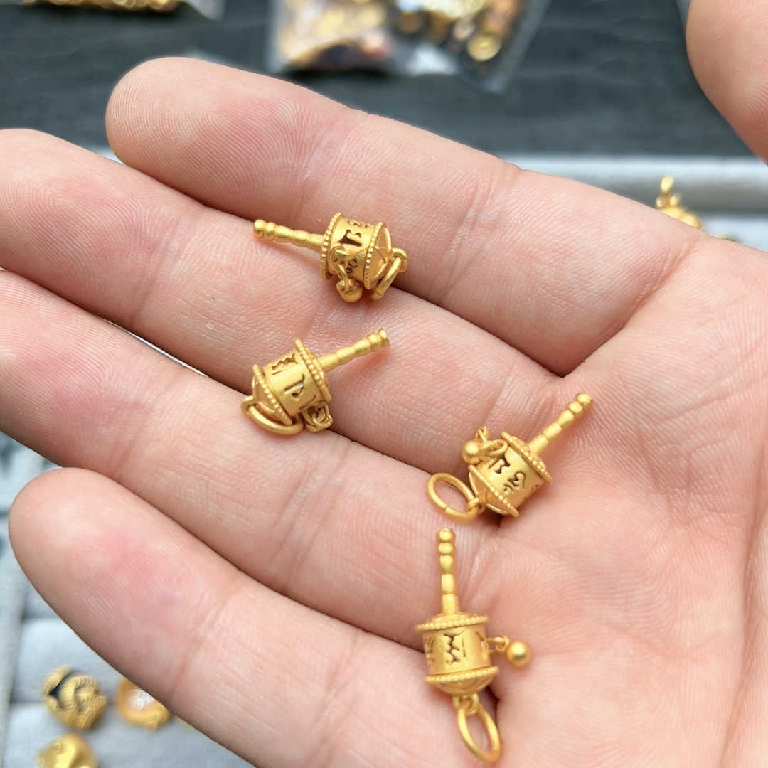 Lục Tự Chân Ngôn Tiểu Chuyển Chuyển