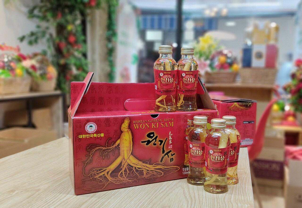 Nước Hồng sâm có củ Wonkisam 10 chai x 120ml
