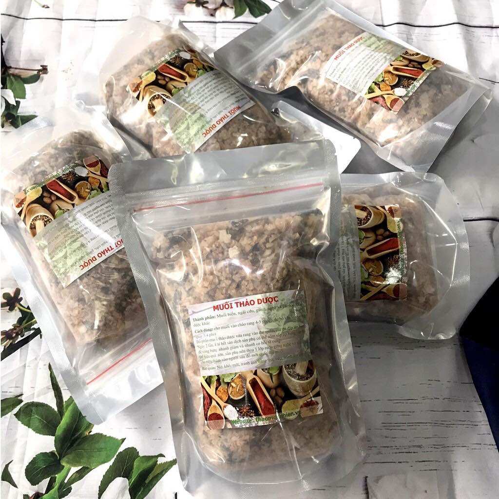 Muối thảo dược giảm eo (tặng kèm túi chườm vải bố)