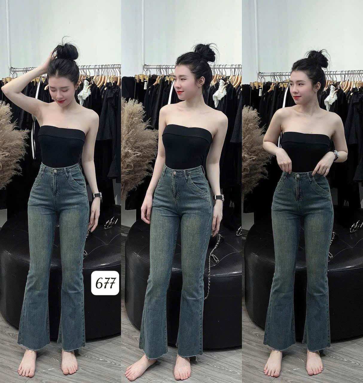 Quần jean ống loe nhẹ cào rách