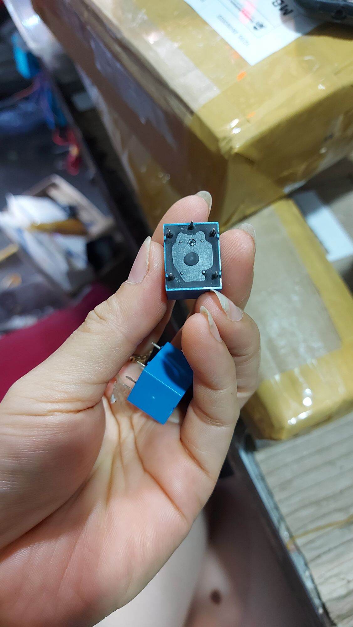 10c rơle 12v/5 chân màu xanh