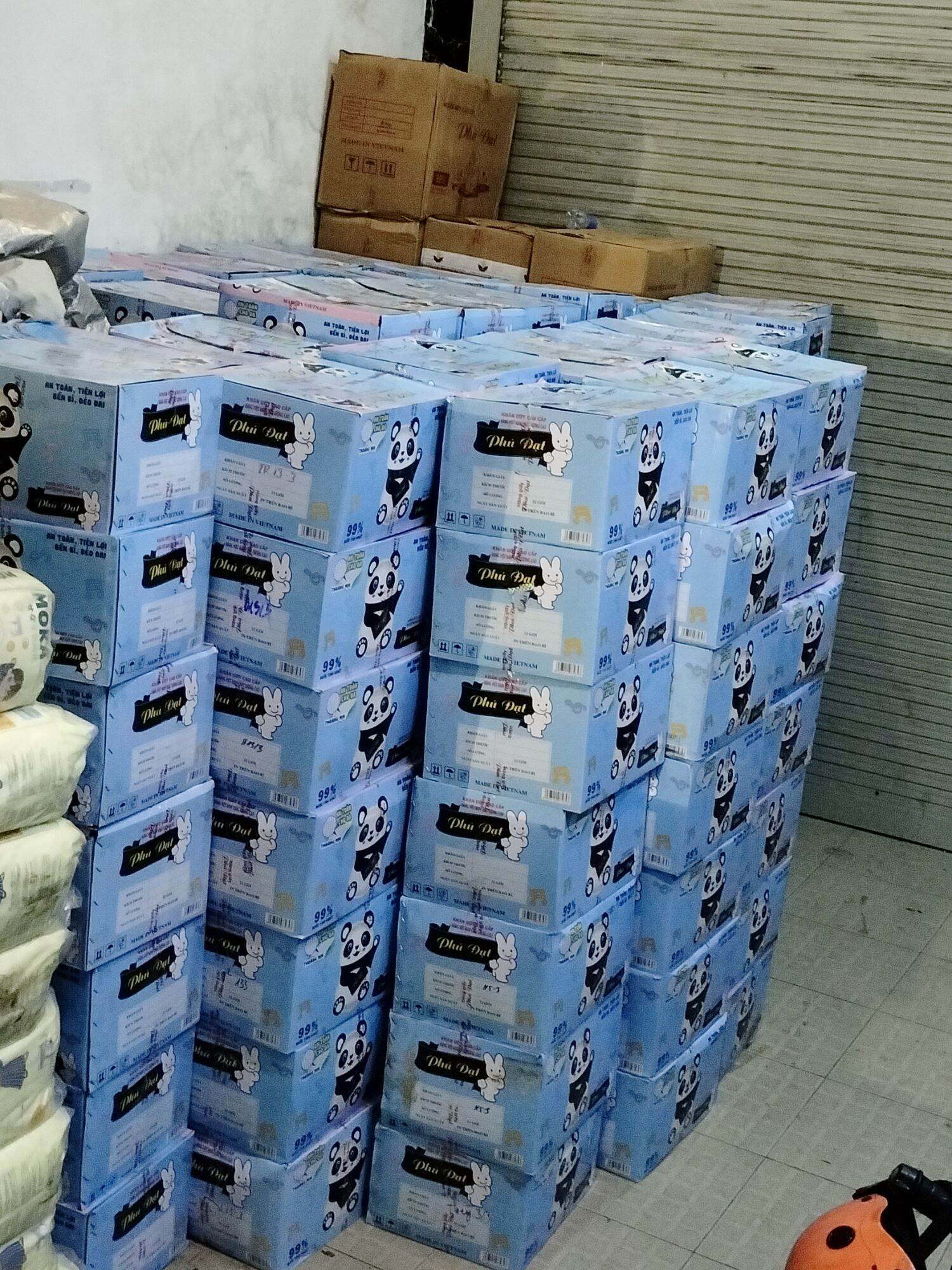 Khăn ướt Phú Đạt không mùi 120 tờ date xa