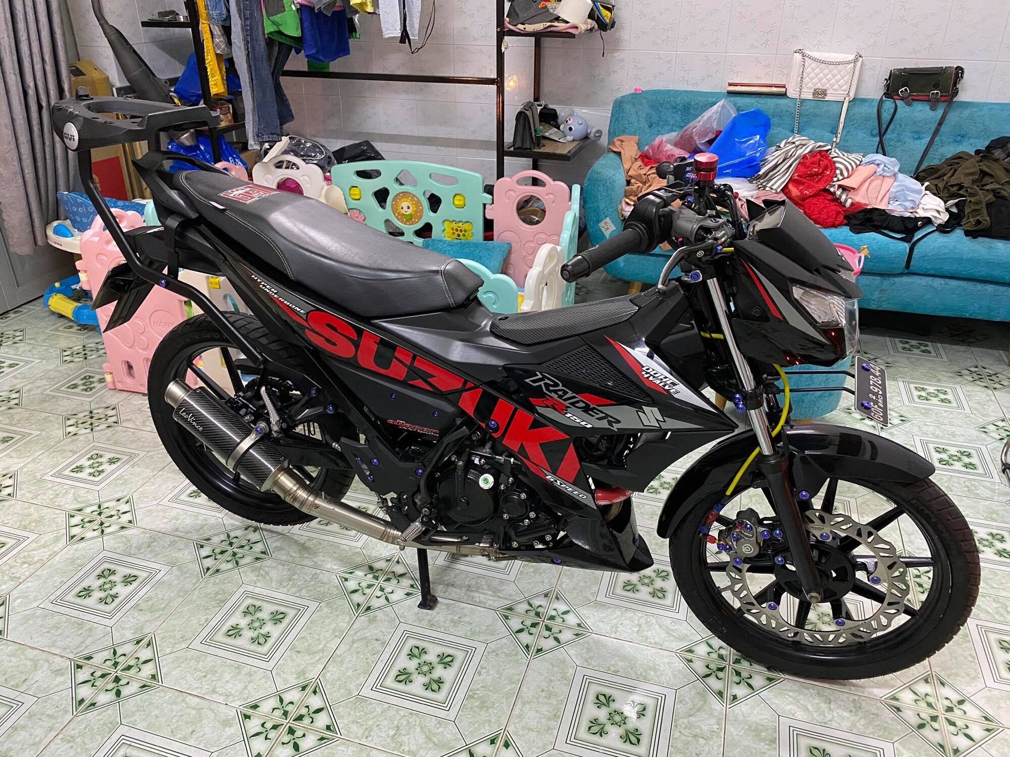 Baga Givi HRV cho Raider Fi, Satria