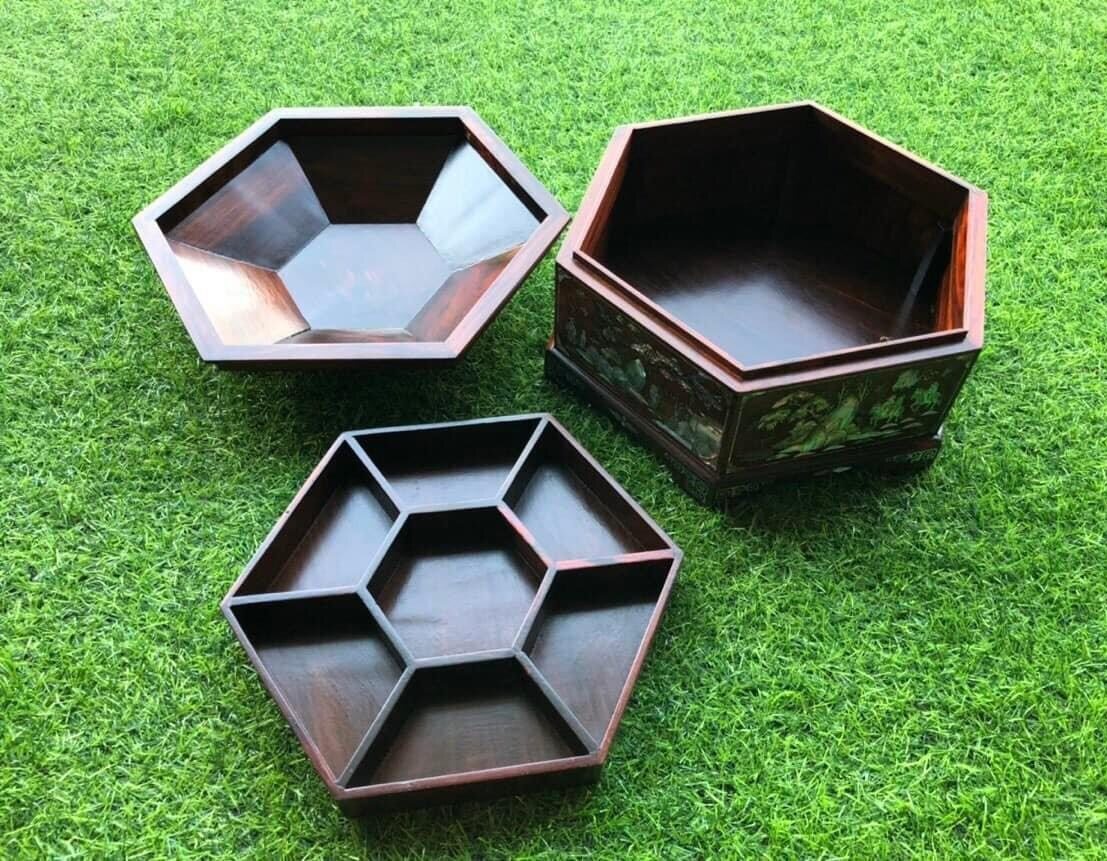Tráp lục lăng gỗ trắc khảm ốc đẹp
