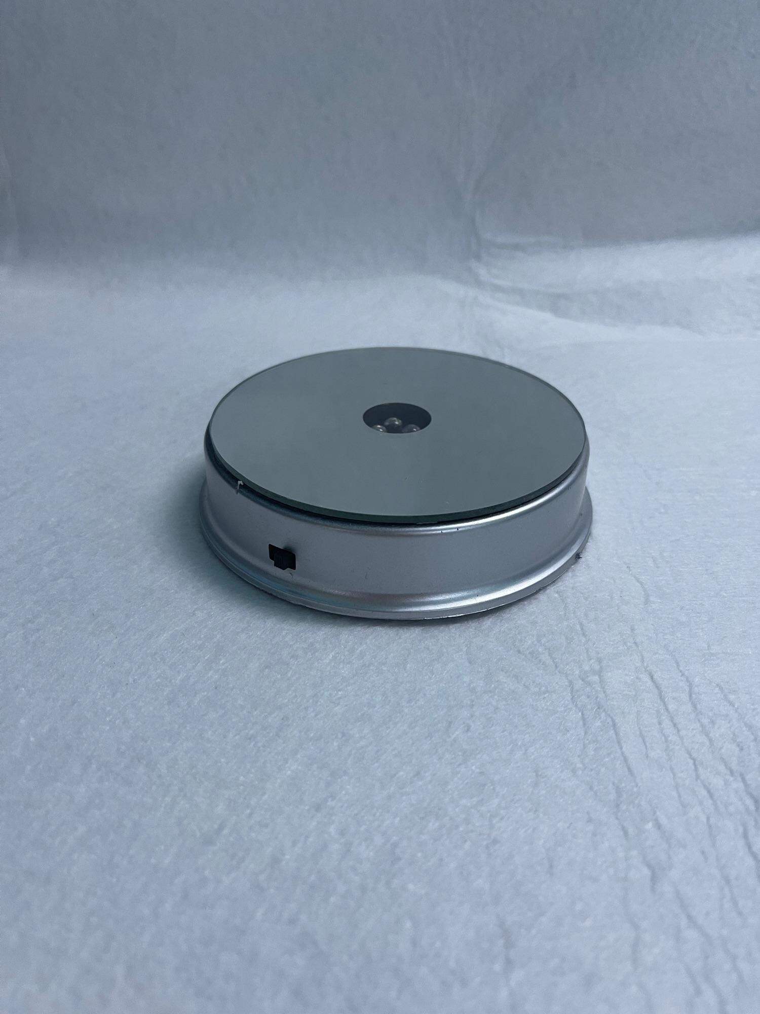 Đế đèn chớp 7 màu