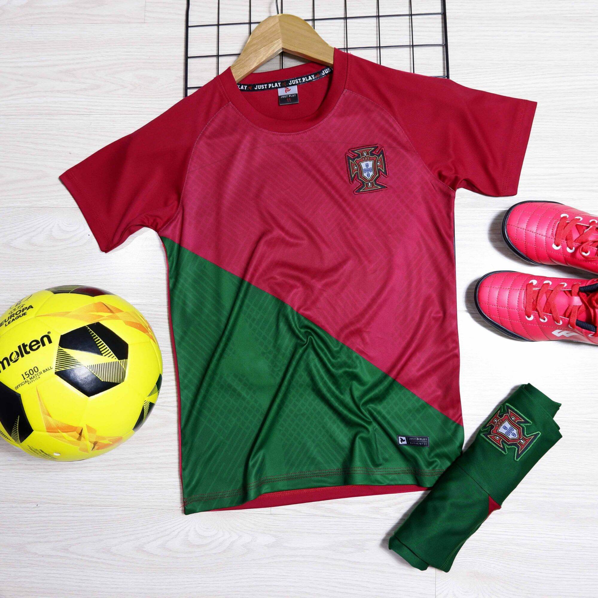 Áo đá banh trẻ em - Bộ quần áo bóng đá  Đội tuyển Bồ Đào Nha World Cup 2022/ Có in tên số
