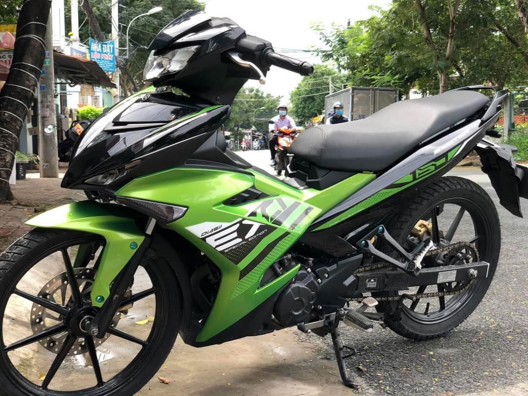 tem rời exciter 150 xanh đen