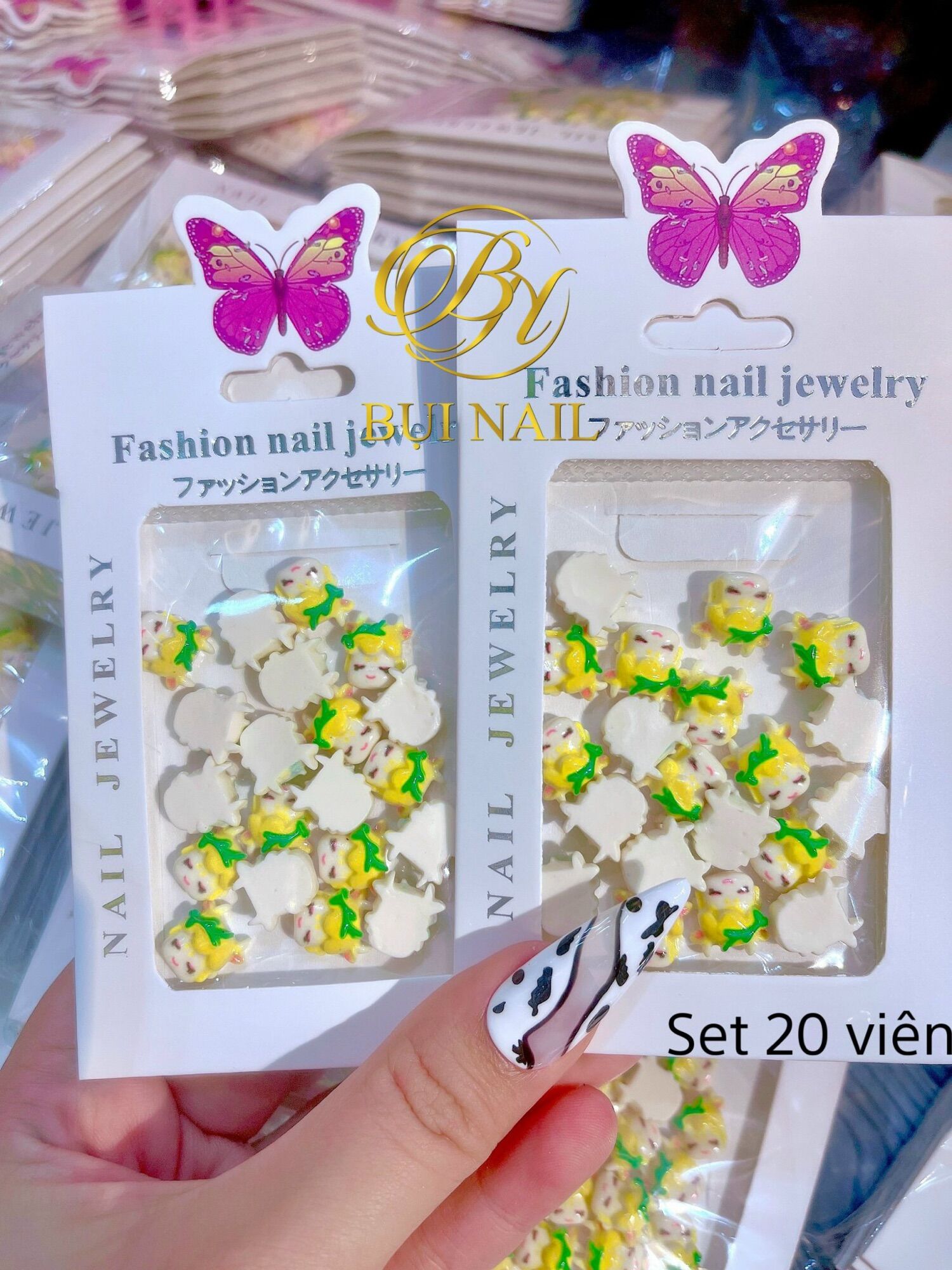 Charm cô gái 20viên