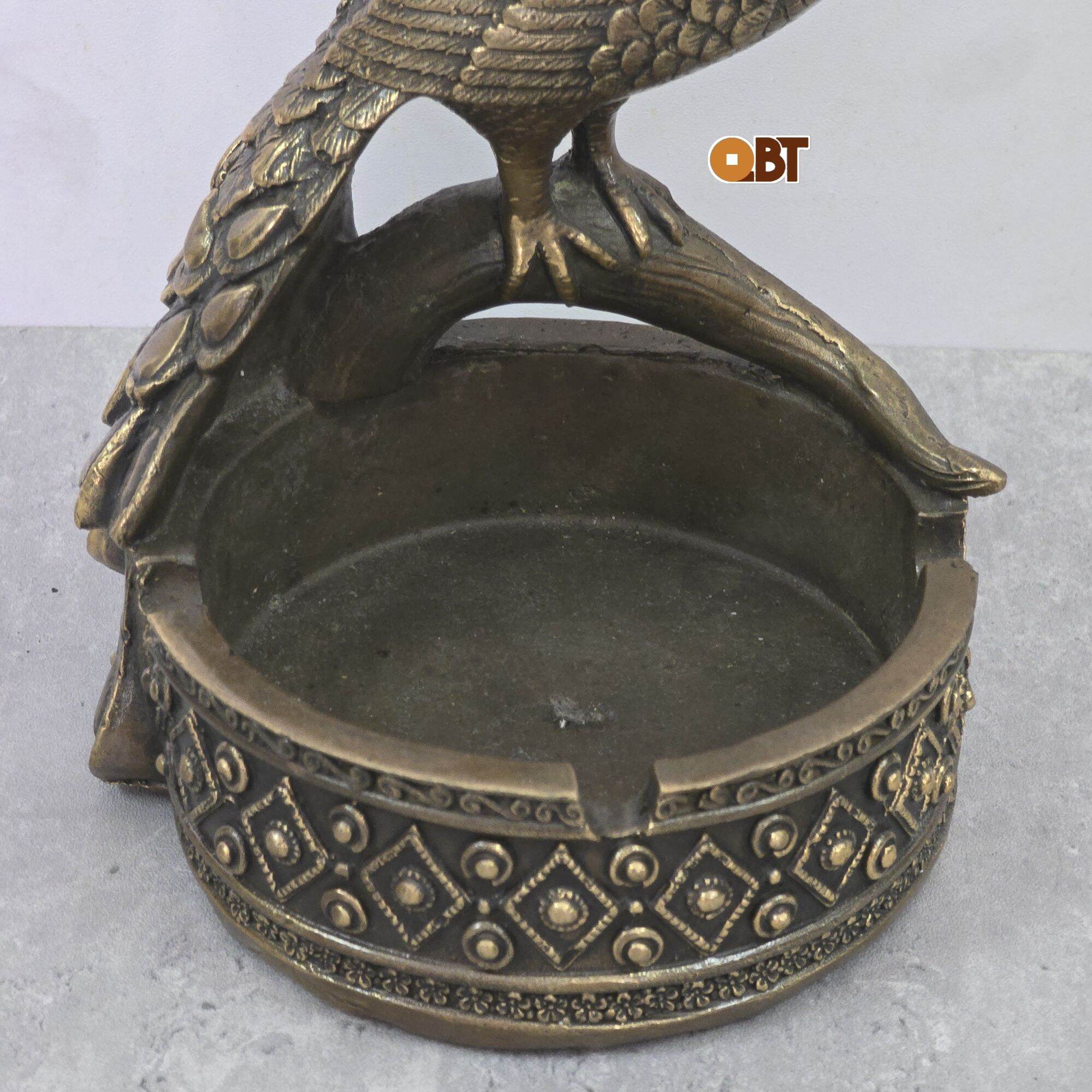 Gạt tàn con công size đại bằng đồng